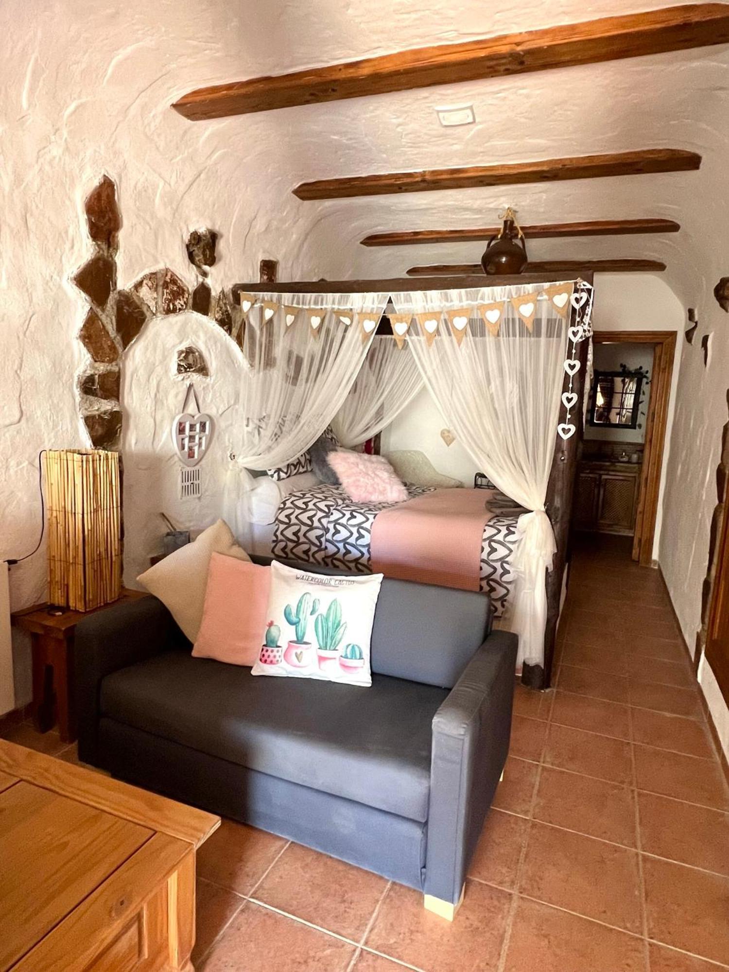 Holiday home Cuevas De La Paz - Cave House Holidays Los Carriones